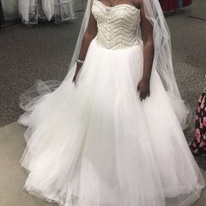 Elegant Ivory Wedding or Prom dress.